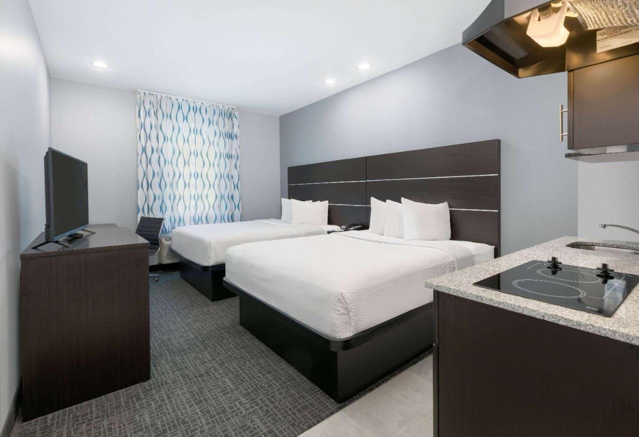 Days Inn By Wyndham Zachary La ภายนอก รูปภาพ